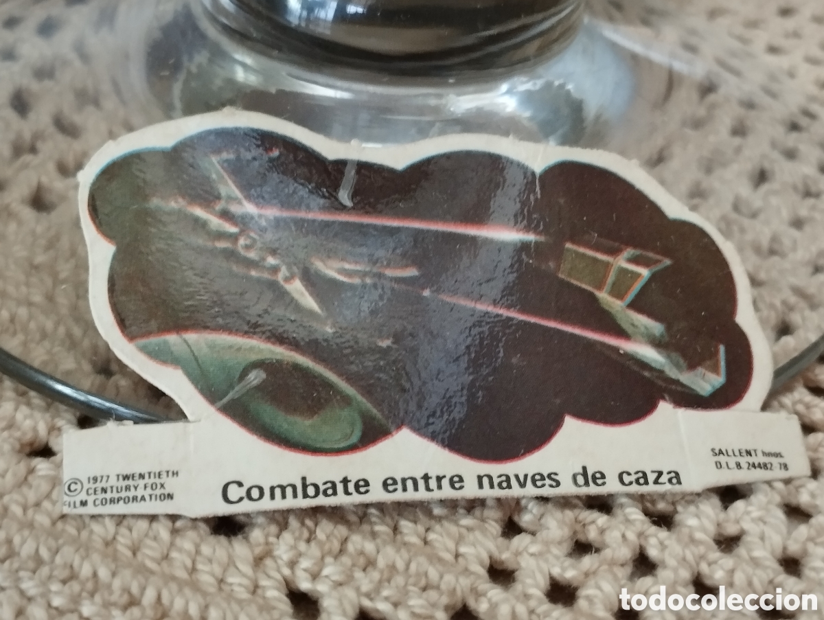 Coleccionismo Cromos antiguos: CROMO TROQUELADO PHOSKITOS START WARS LA GUERRA DE LAS GALAXIAS COMBATE ENTRE NAVES DE CAZA