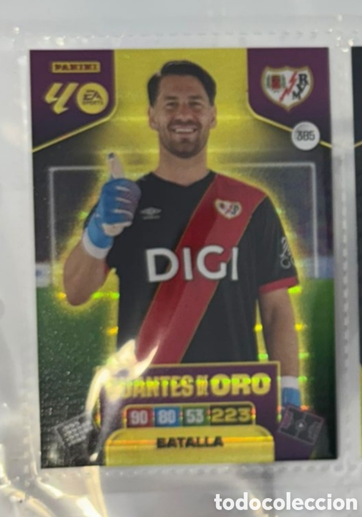 Collezionismo Figurine antiche: GUANTES DE ORO BATALLA RAYO VALLECANO ADRENALYN XL 2025 2026