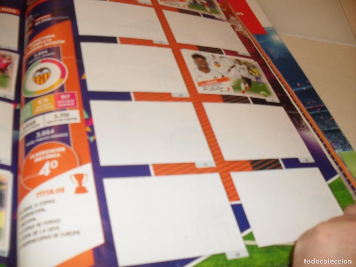 Coleccionismo Cromos antiguos: LAMINA,CON 5 CROMOS(LEASE)N&ordm; 39-40,COLECCION OFICIAL CROMOS,LIGA 2022-2023.PANINIA