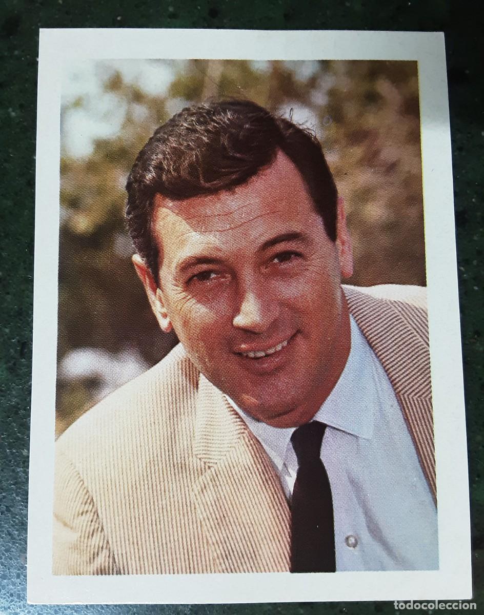 Coleccionismo Cromos antiguos: CROMO DE ROCK HUDSON DE LA COLECCI&Oacute;N ARTISTAS, EDITORIAL BRUGUERA 1972.