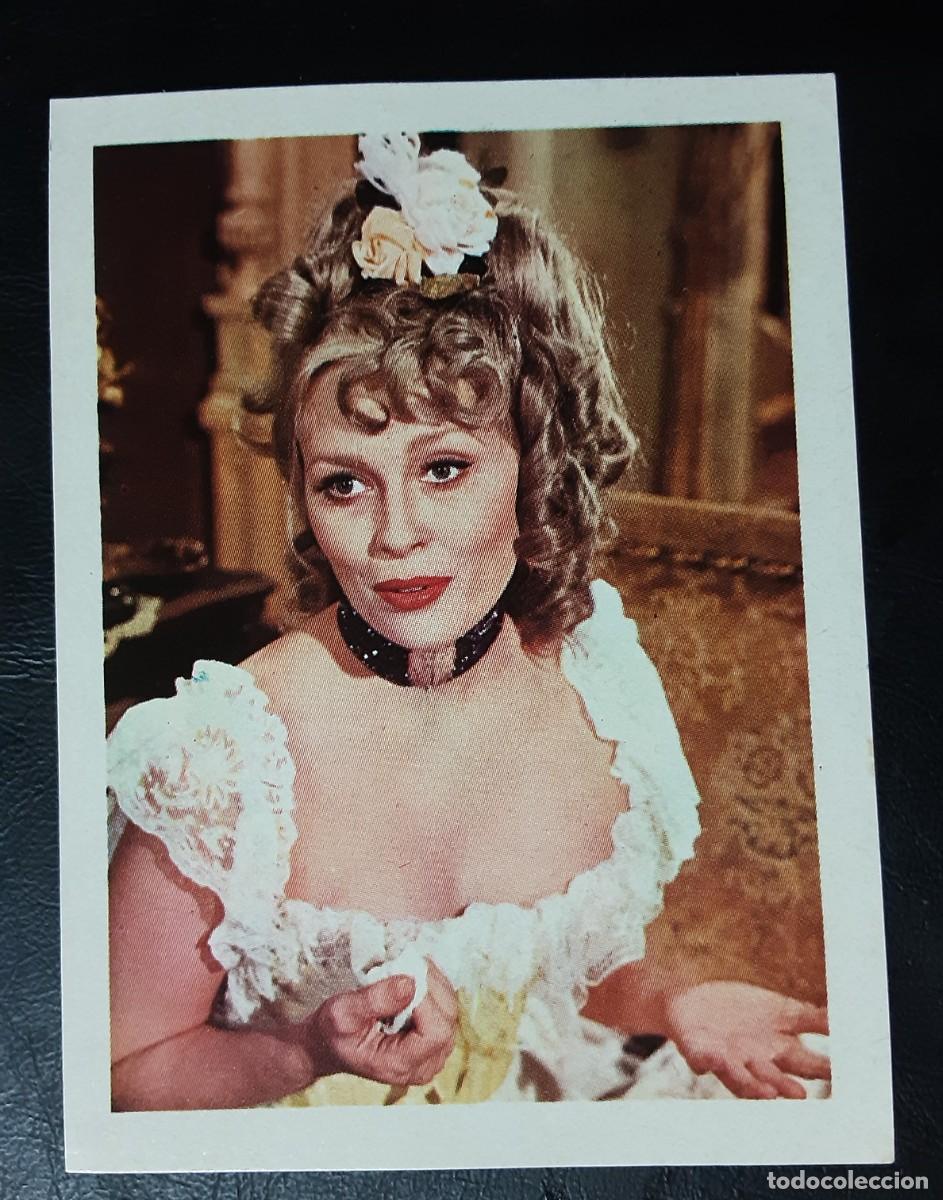 Coleccionismo Cromos antiguos: CROMO DE FAYE DUNAWAY DE LA COLECCI&Oacute;N ARTISTAS, EDITORIAL BRUGUERA 1972.