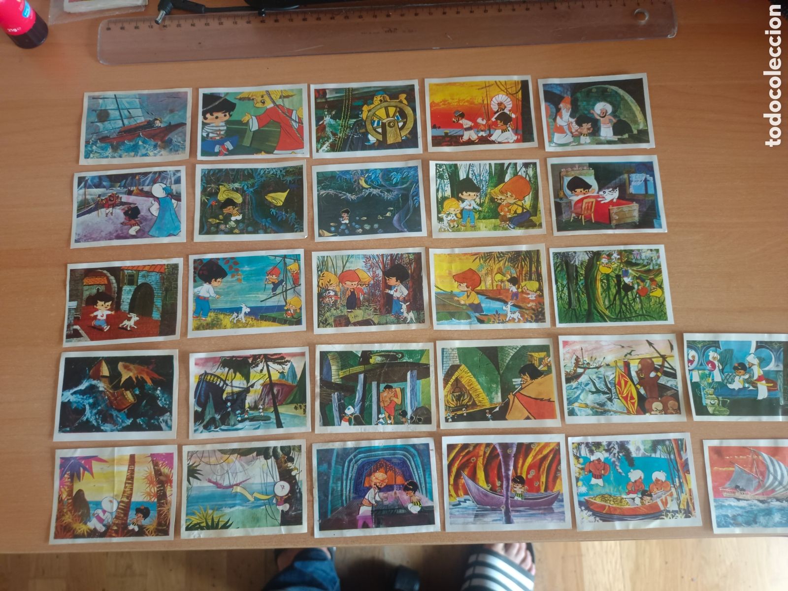 Coleccionismo Cromos antiguos: RESERVADO. LOTE 27 CROMOS JUANITO ZAHOR EN LOS MARES DE ORIENTE. DESPEGADOS.