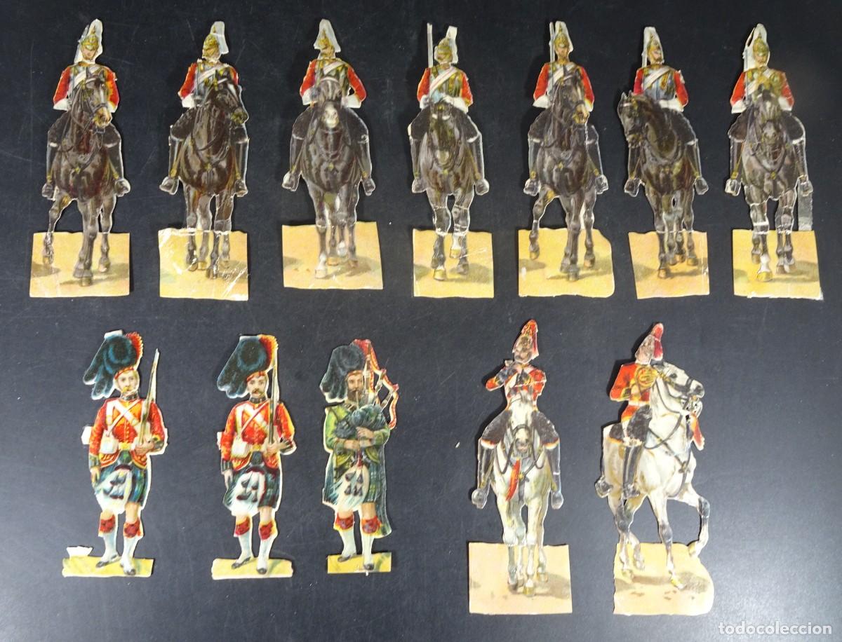 Coleccionismo Cromos antiguos: 12 ANTIGUOS CROMOS TROQUELADOS, SOLDADOS, VER FOTOS