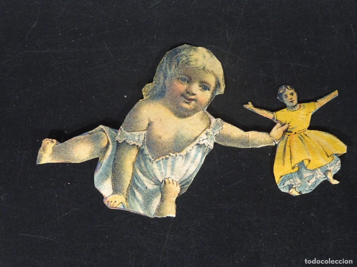 Coleccionismo Cromos antiguos: ANTIGUO CROMO TROQUELADO, NI&Ntilde;A CON MU&Ntilde;ECA ,VER FOTOS
