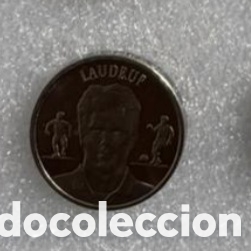 Coleccionismo Cromos antiguos: LAUDRUP MONEDA COLECCION OFICIAL DEL REAL MADRID 1902-2000