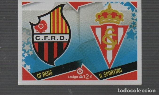 Coleccionismo Cromos antiguos: CROMOS LIGA 2018/19 DE CASA ESTE Y PANINI ESCUDO DE SEGUNDA EL REUS Y R. SPORTING N&ordm; 10