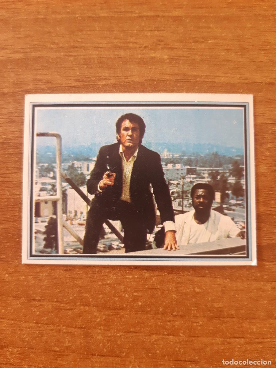 Coleccionismo Cromos antiguos: N&deg;70 LA MUJER POLIC&Iacute;A EARL HOLLIMAN ED BYRNES TELESTARS ED. ESTE 1978. NUNCA PEGADO, SIN PEGAR