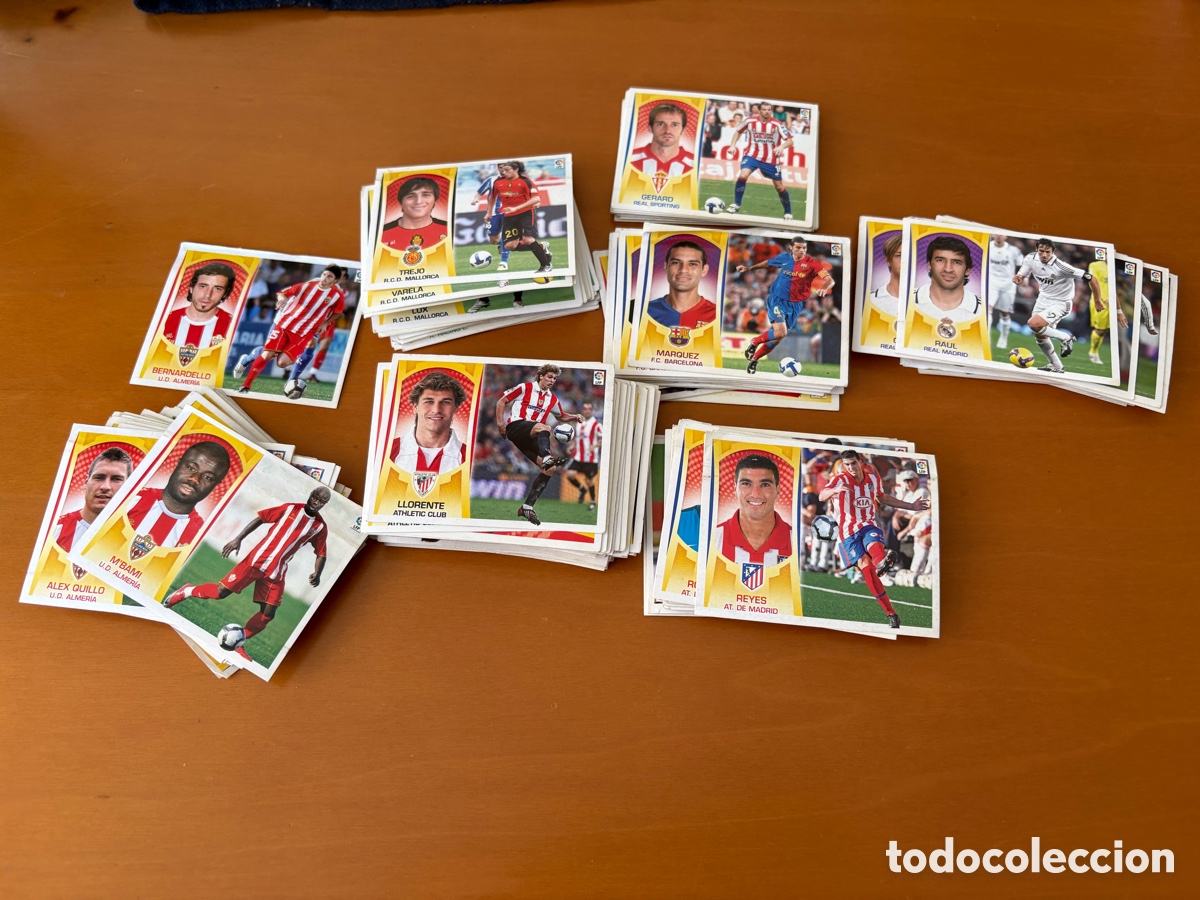 Coleccionismo Cromos antiguos: LOTE DE 196 CROMOS DE FUTBOL LIGA BBVA 2009 10 ( COLECCIONES ESTE )