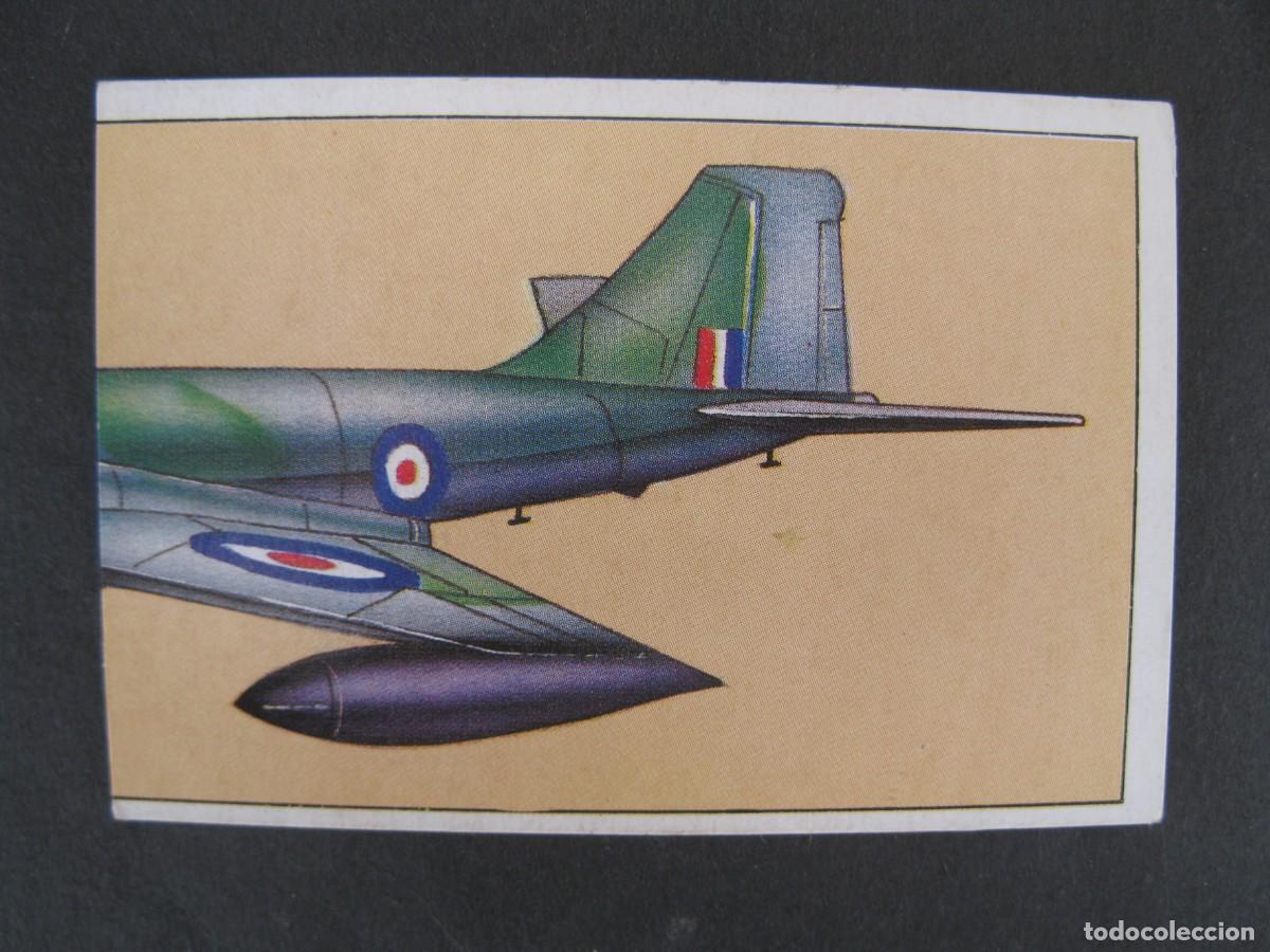 Coleccionismo Cromos antiguos: GRAN HISTORIA DE LA AVIACI&Oacute;N - CROMO N&ordm; 105 - ENGLISH ELECTRIC CANBERRA - SARPE - NUNCA PEGADO.