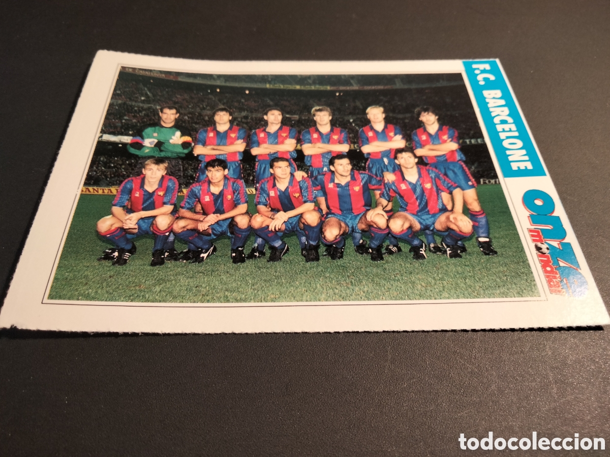 Coleccionismo Cromos antiguos: FC. BARCELONA PLANTILLA REVISTA ONZE MONDIAL 10CM X 14CM