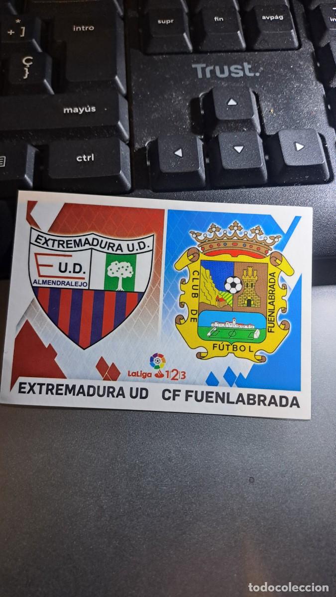 Coleccionismo Cromos antiguos: CROMO ESCUDOS 4 ESCUDO 4 EXTREMADURA ESCUDO FUENLABRADA 2019 2020 19 20 ESTE PANINI NUNCA PEGADO