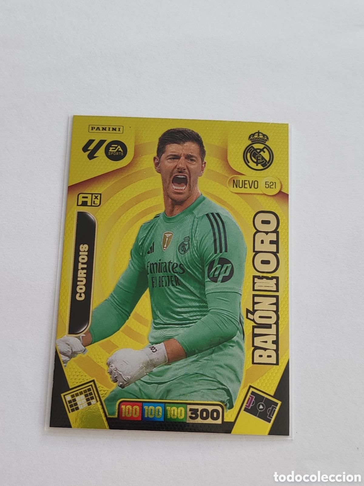 Coleccionismo Cromos antiguos: Adrenalyn 2025 2026 / 25 26 Nuevo Bal&oacute;n de Oro Courtois 521 Real Madrid