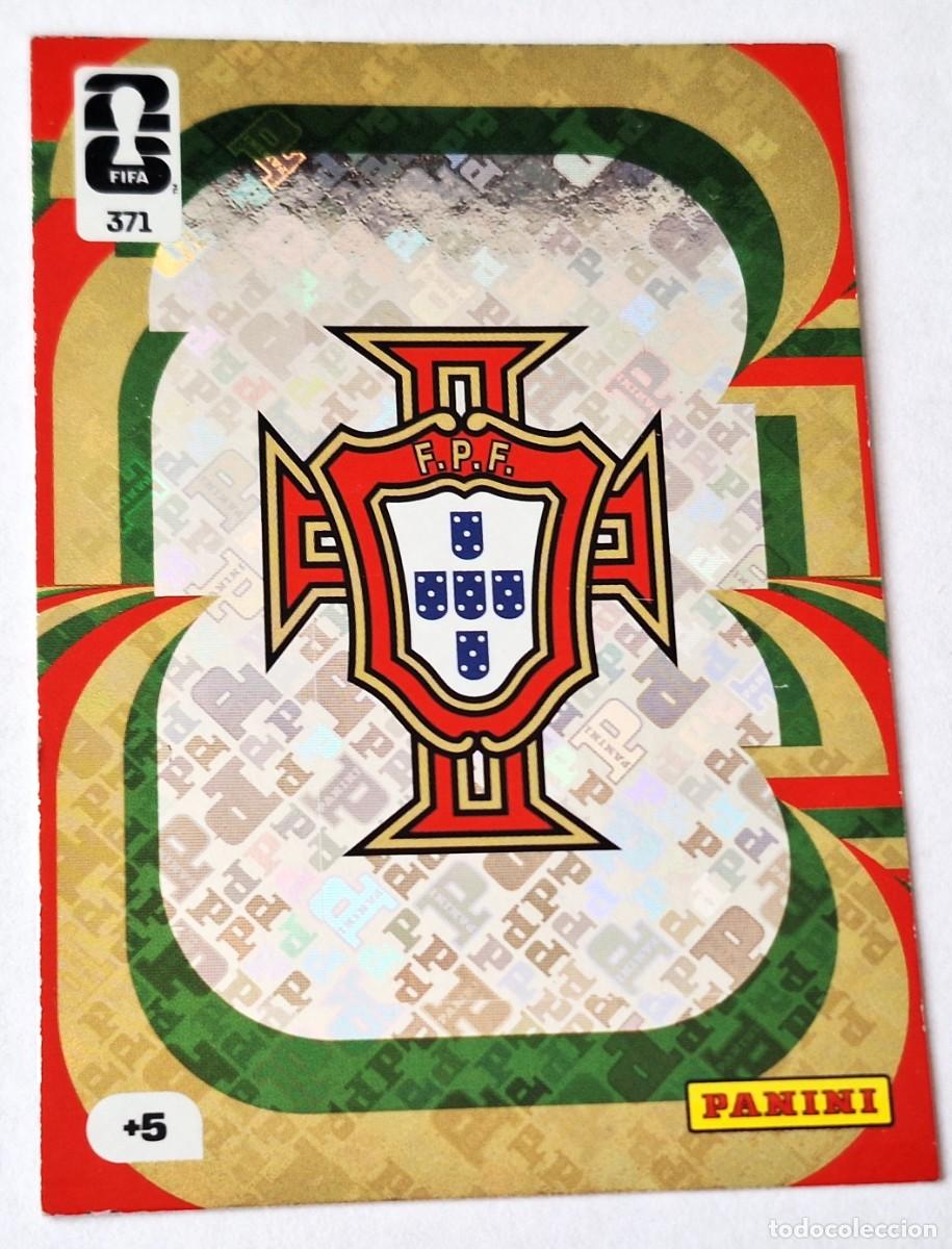 Coleccionismo Cromos antiguos: CROMO 371 ESCUDO DE PORTUGAL - PORTUGAL WORLD CUP 2026 - ADRENALYN - PANINI - NUEVO