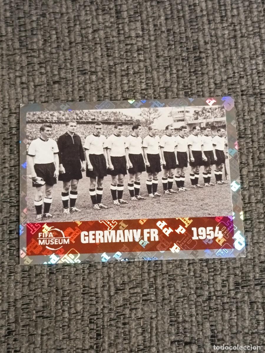 Coleccionismo Cromos antiguos: ALINEACION CAMPEONA ALEMANIA 1954 FWC 11 STICKER MUNDIAL 2026 PANINI FIFA WORLD CUP NUEVO