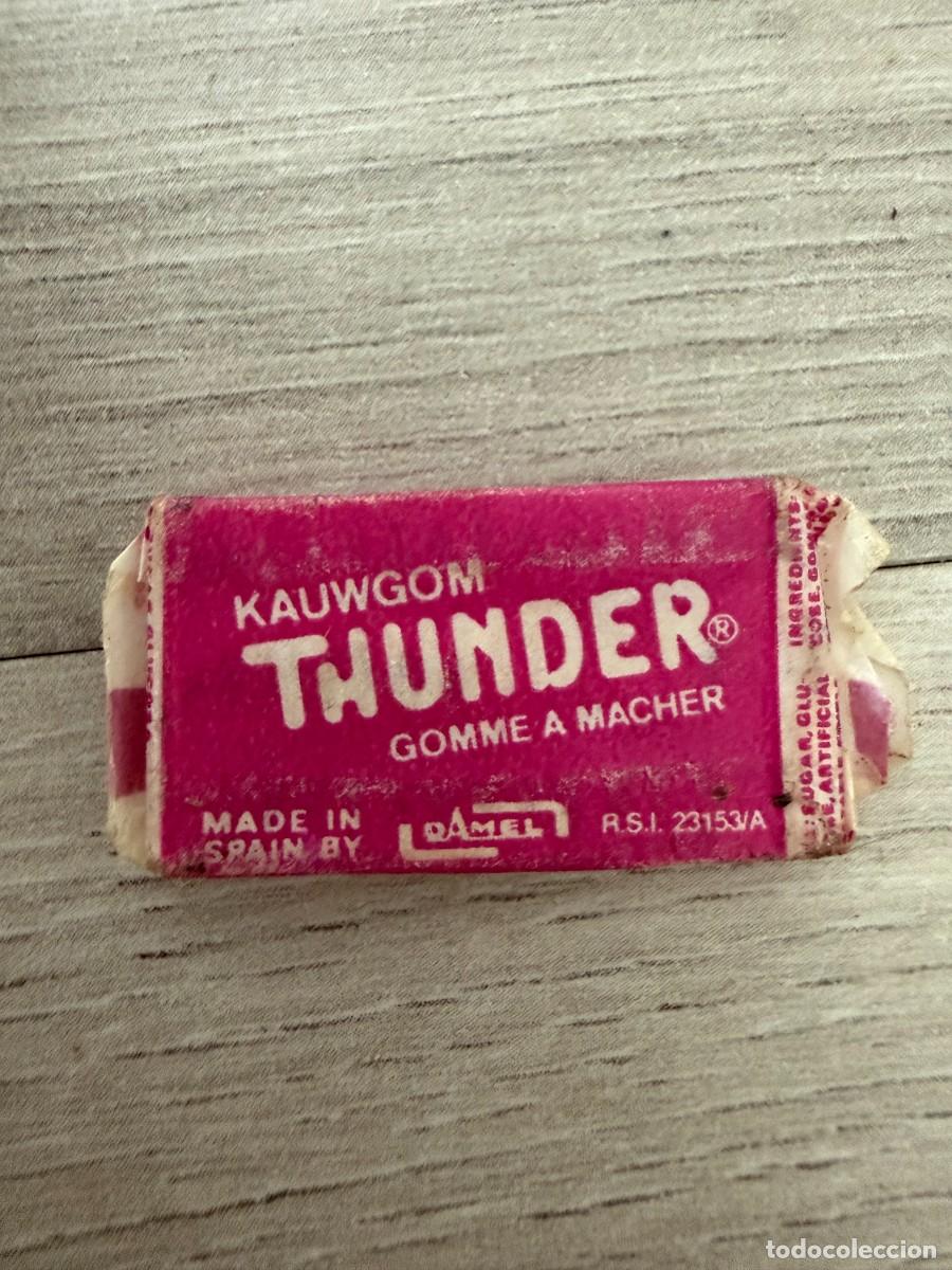 Coleccionismo Cromos antiguos: Chicle cerrado sin abrir - Thunder de Damel fresa