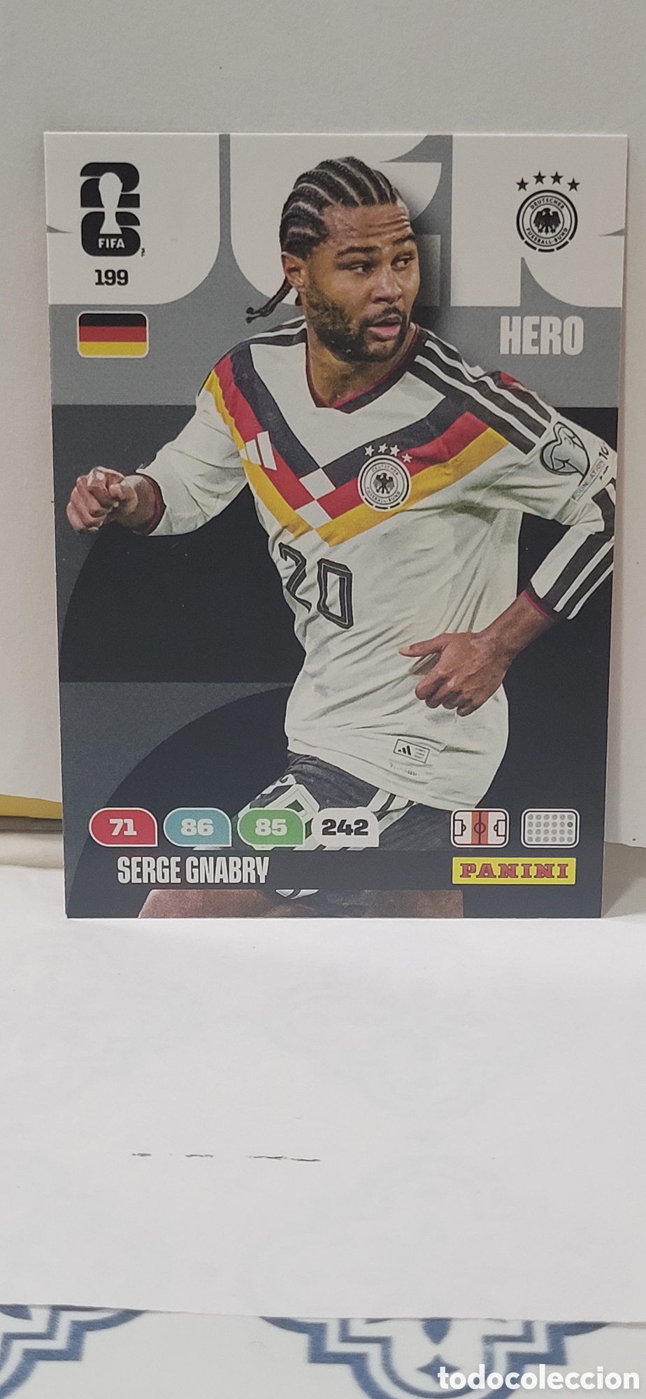 Sammeln alte Sammelbilder: SERGE GNABRY ALEMANIA N&ordm; 199 ADRENALYN XL MUNDIAL 2026 26 FIFA WORLD CUP PANINI