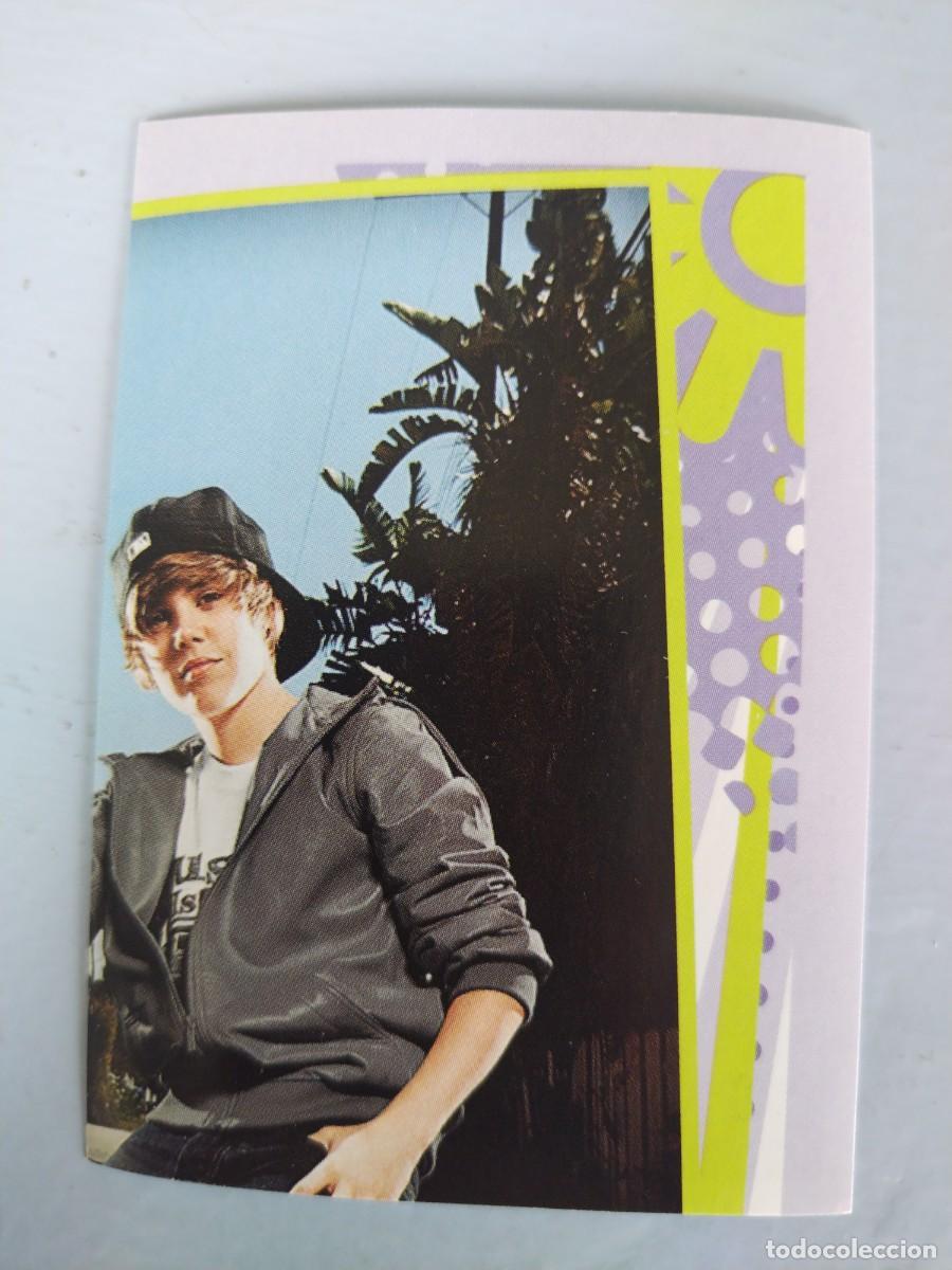 Coleccionismo Cromos antiguos: CROMO JUSTIN BIEBER N&deg; 20. NUEVO SIN PEGAR