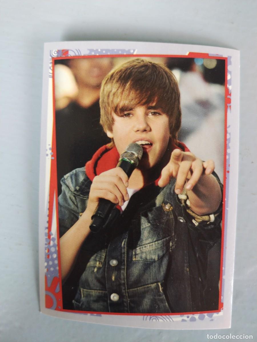 Coleccionismo Cromos antiguos: CROMO JUSTIN BIEBER N&deg; 31. NUEVO SIN PEGAR