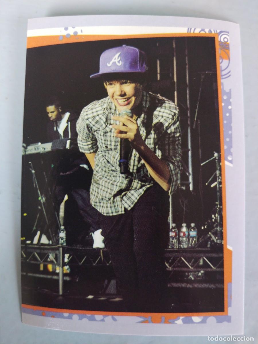 Coleccionismo Cromos antiguos: CROMO JUSTIN BIEBER N&deg; 35. NUEVO SIN PEGAR