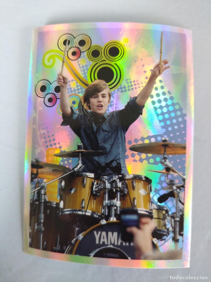 Coleccionismo Cromos antiguos: CROMO JUSTIN BIEBER N&deg; 74. NUEVO SIN PEGAR