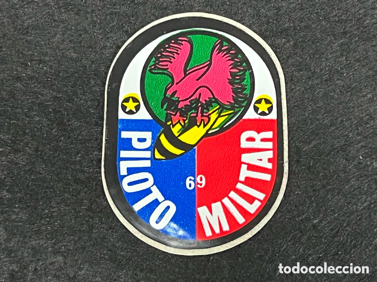 Coleccionismo cromos antiguos: CROMO BIMBO S&Uacute;PER EMBLEMAS PILOTO MILITAR N&Uacute;MERO 69 SIN PEGAR TROQUELADO