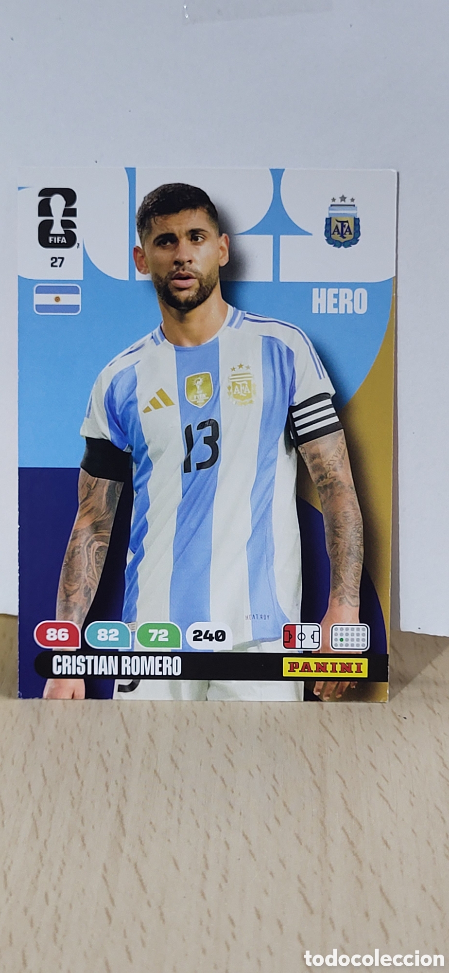 Collezionismo Figurine antiche: CRISTIAN ROMERO ARGENTINA N&ordm; 27 ADRENALYN XL MUNDIAL 2026 26 FIFA WORLD CUP PANINI