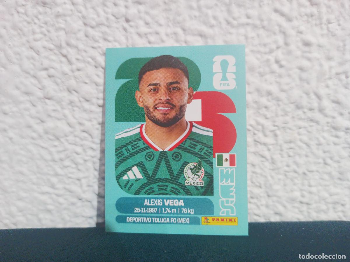 Colecionismo Cromos antigos: MEX 18 ALEXIS VEGA BASE MEXICO CROMO MUNDIAL STICKERS 2026 26
