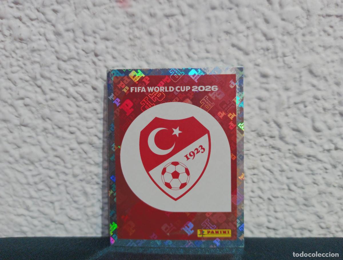 Collectionnisme Cartes &agrave; collectionner anciennes: TUR 1 ESCUDO BASE TURKEY CROMO MUNDIAL STICKERS 2026 26