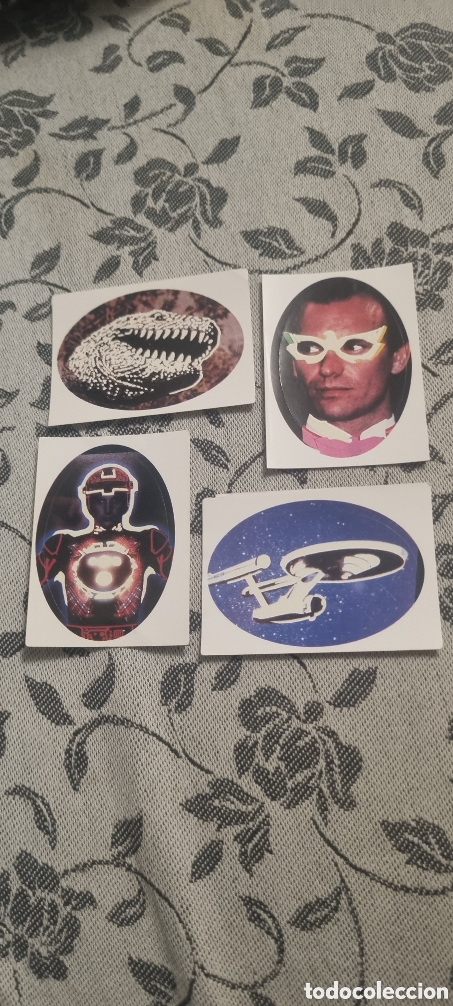 Coleccionismo cromos antiguos: Reservado para j*****a: 4 cromos luminicos de efectos especiales