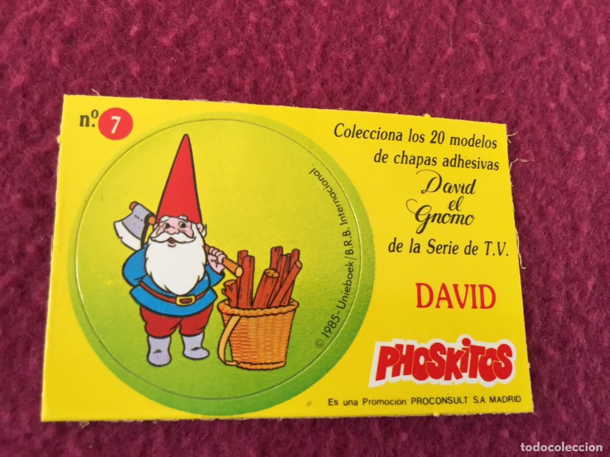 Coleccionismo cromos antiguos: PHOSKITOS - CROMO COMPLETO DAVID EL GNOMO N&ordm; 7 -DAVID 1985 CHAPAS ADHESIVAS NO PANRICO CROPAN CROMOS