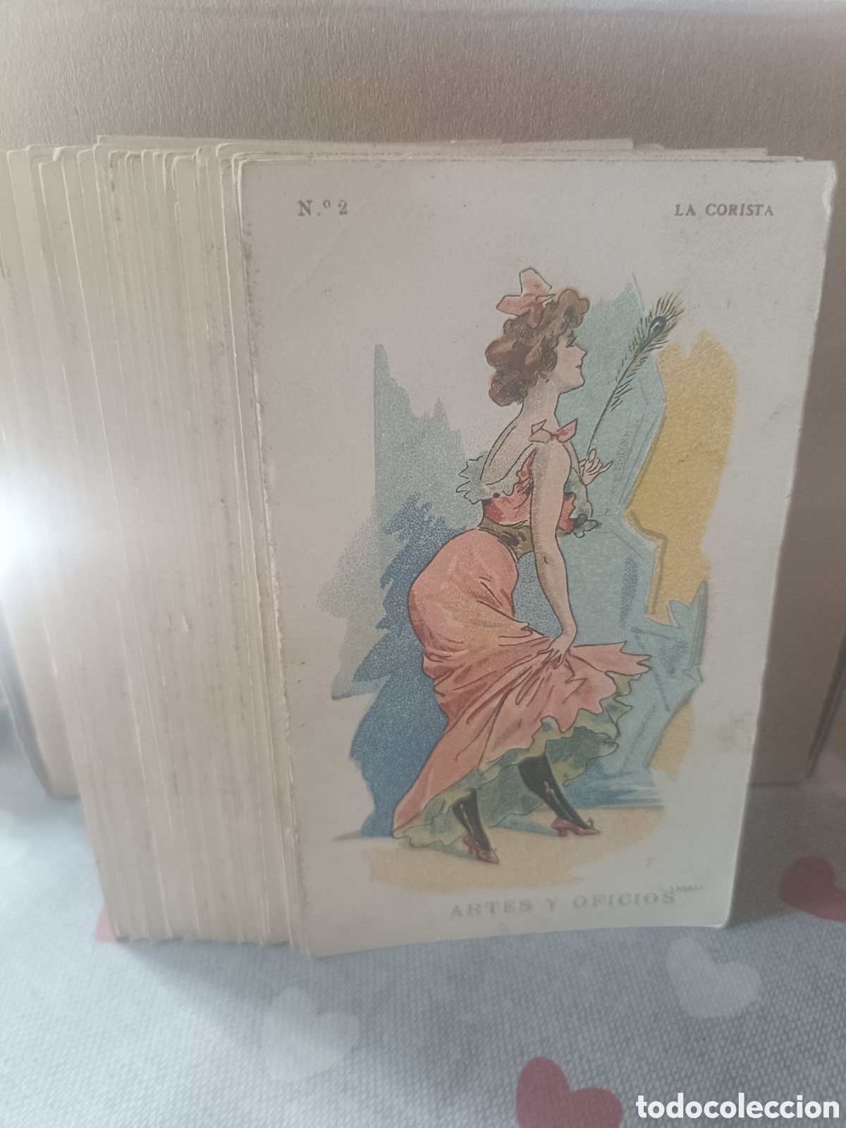 Coleccionismo cromos antiguos: Lote de 37 cromos ARTES y OFICIOS femeninos. Sueltos a 4&euro;.