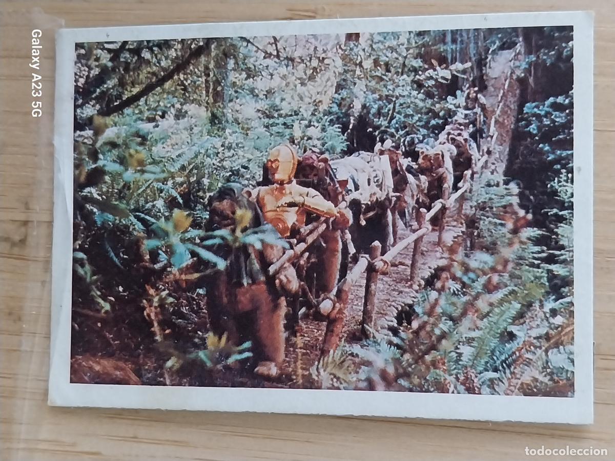 Coleccionismo cromos antiguos: RETORNO JEDI STAR WARS CROMO 136 EWOKS C3PO RECUPERADO A&Ntilde;O 1983 ED PACOSA DOS