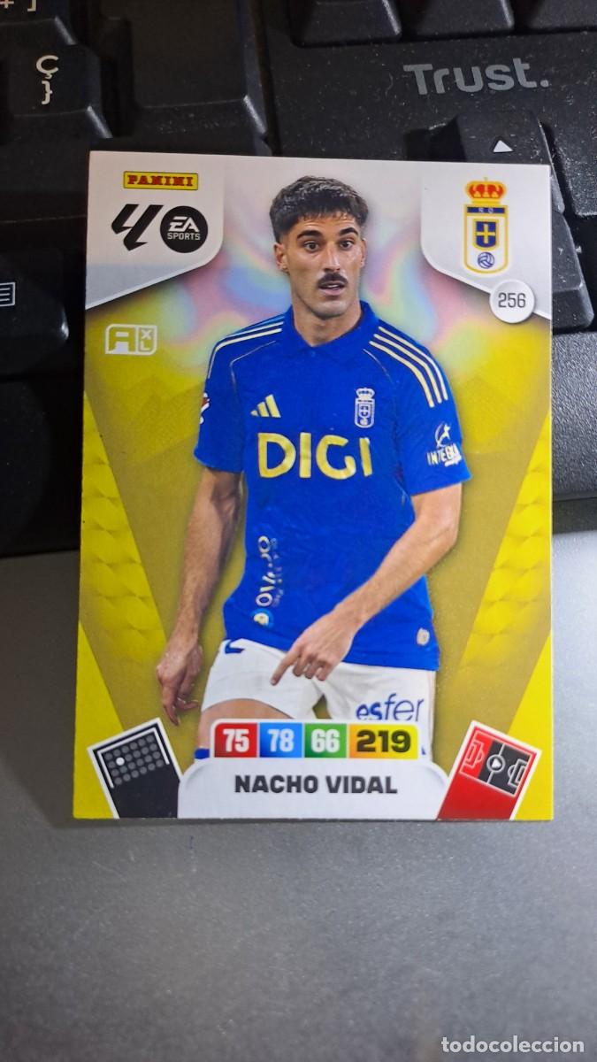 Collectionnisme Cartes &agrave; collectionner anciennes: ADRENALYN XL NACHO VIDAL 256 OVIEDO CROMO LIGA 2025 2026 25 26 PANINI