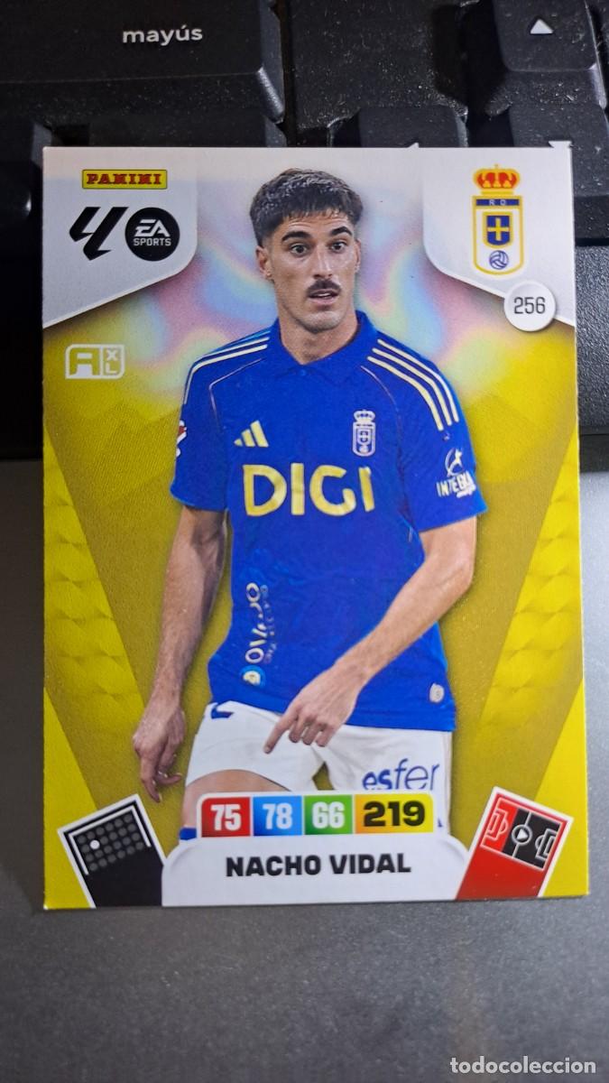 Collectionnisme Cartes &agrave; collectionner anciennes: ADRENALYN XL NACHO VIDAL 256 OVIEDO CROMO LIGA 2025 2026 25 26 PANINI