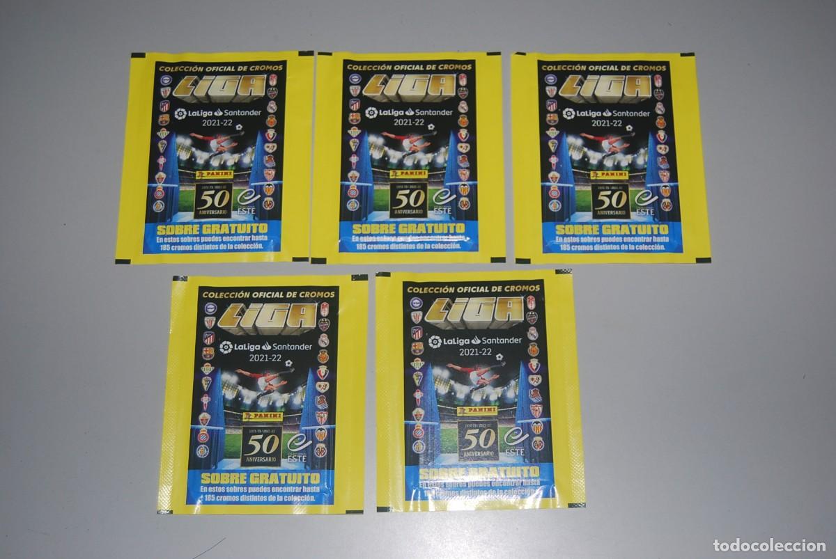 Coleccionismo cromos antiguos: LOTE 5 SOBRES ANCHOS GRATUITOS SIN ABRIR LIGA SANTANDER 2021-22 COLECCIONES ESTE - PANINI