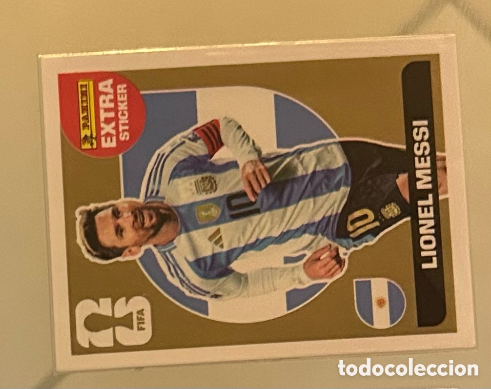 Coleccionismo cromos antiguos: Messi extra sticker gold Panini mundial FIFA 2026