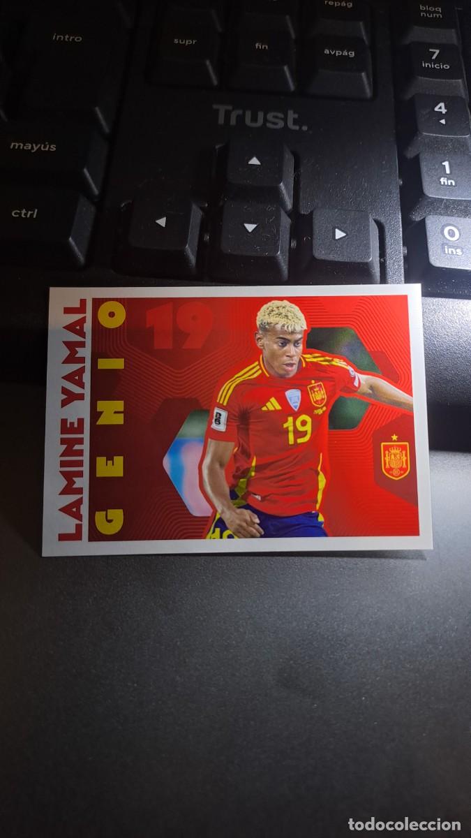 Coleccionismo cromos antiguos: CROMO LAMINE YAMAL 71 GENIO ESPA&Ntilde;A 2026 26 MUNDIAL SELECCION ESPA&Ntilde;OLA CARREFOUR PANINI NUNCA PEGADO