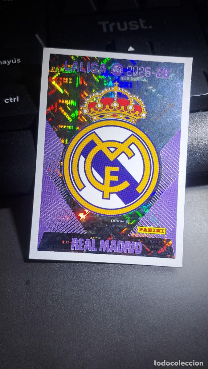 Coleccionismo cromos antiguos: CROMO ESCUDO REAL MADRID 1 LIGA 2025 2026 25 26 ESTE PANINI NUNCA PEGADO
