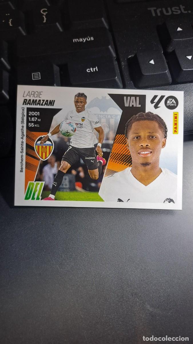 Coleccionismo cromos antiguos: CROMO RAMAZANI FICHAJE 63 ULTIMOS FICHAJES 63 VALENCIA LIGA 2025 2026 25 26 ESTE PANINI NUNCA PEGADO