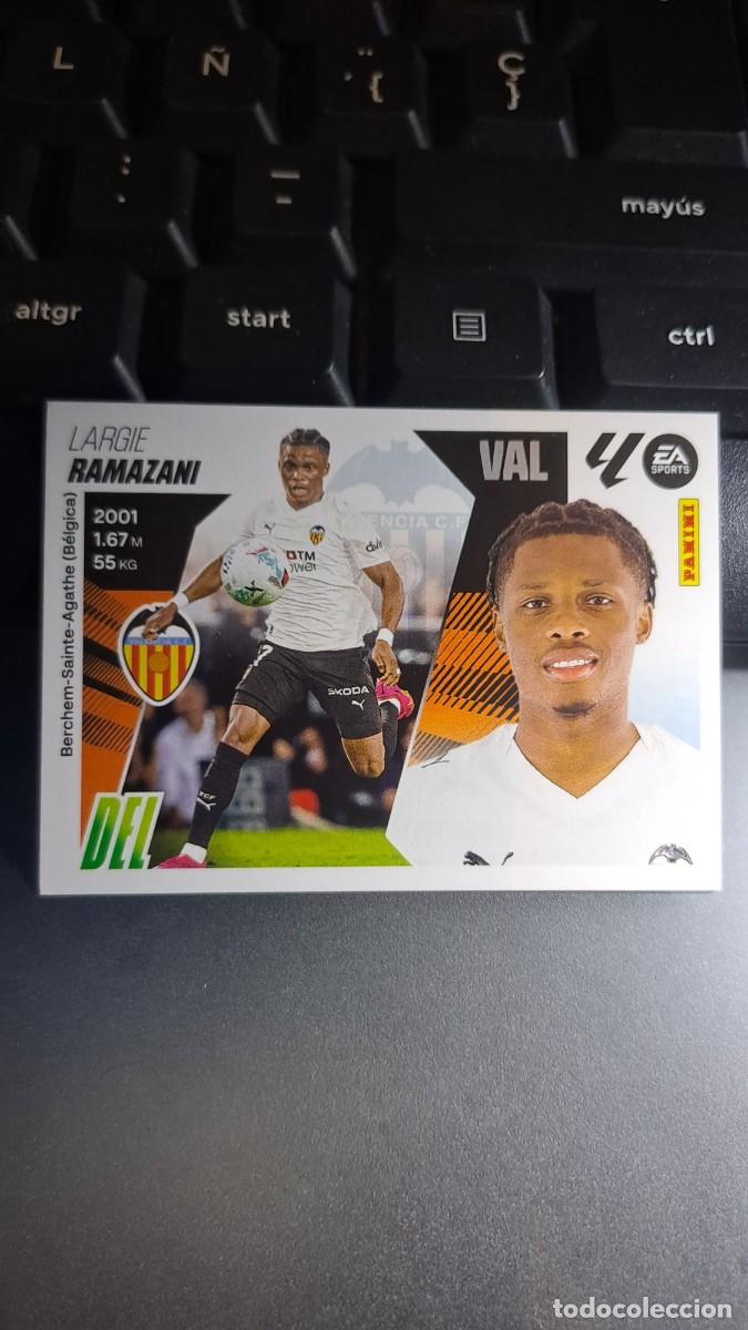 Coleccionismo cromos antiguos: CROMO RAMAZANI FICHAJE 63 ULTIMOS FICHAJES 63 VALENCIA LIGA 2025 2026 25 26 ESTE PANINI NUNCA PEGADO