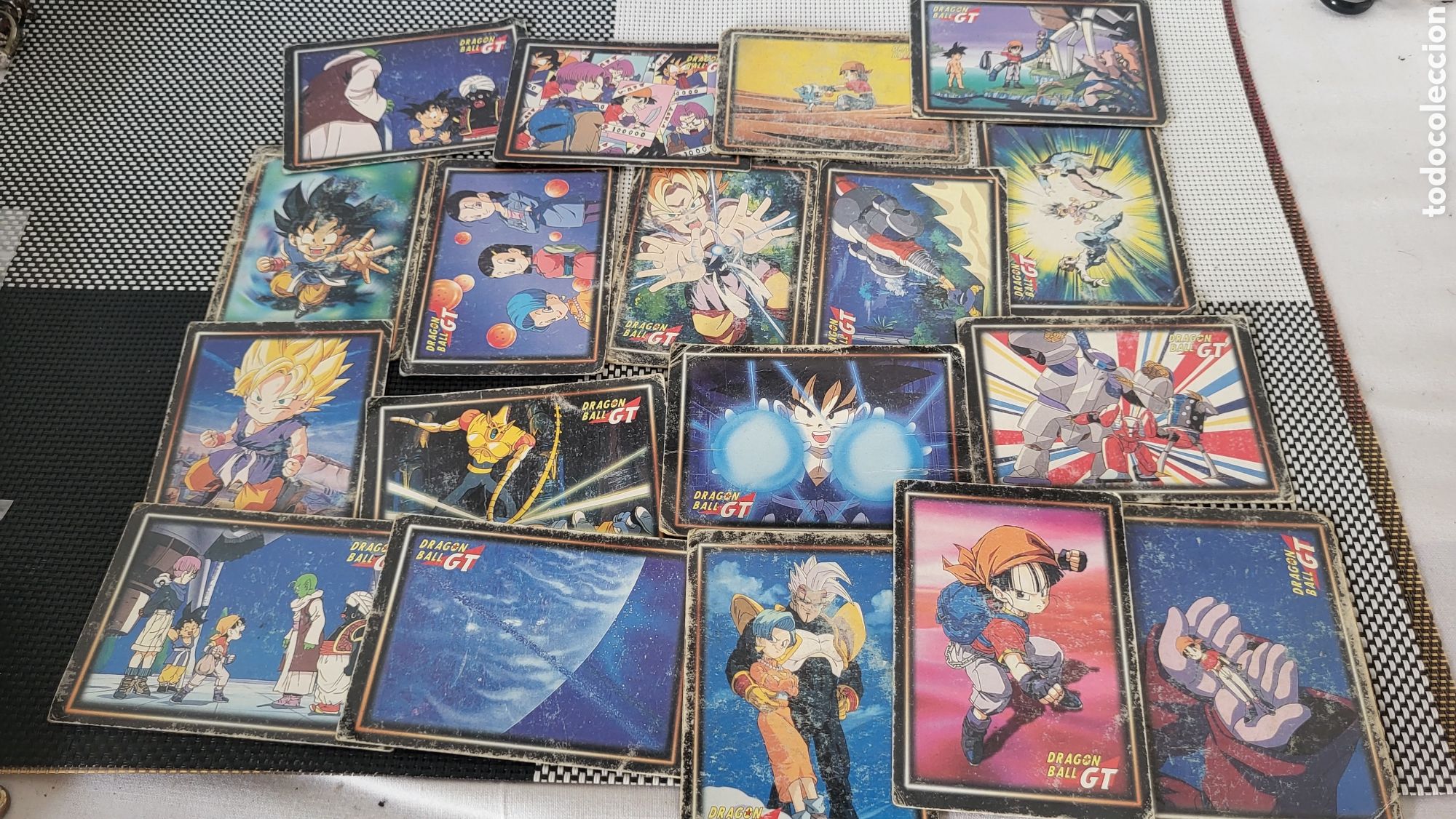 Coleccionismo cromos antiguos: Cromos antiguos Drag&oacute;n ball L8
