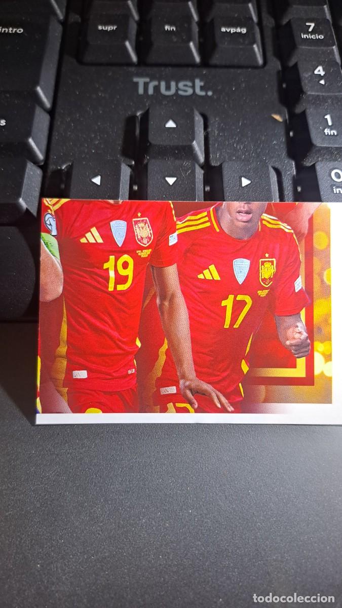 Coleccionismo cromos antiguos: CROMO ALINEACION MOSAICO 64 ESPA&Ntilde;A 2026 26 MUNDIAL SELECCION ESPA&Ntilde;OLA CARREFOUR PANINI NUNCA PEGADO