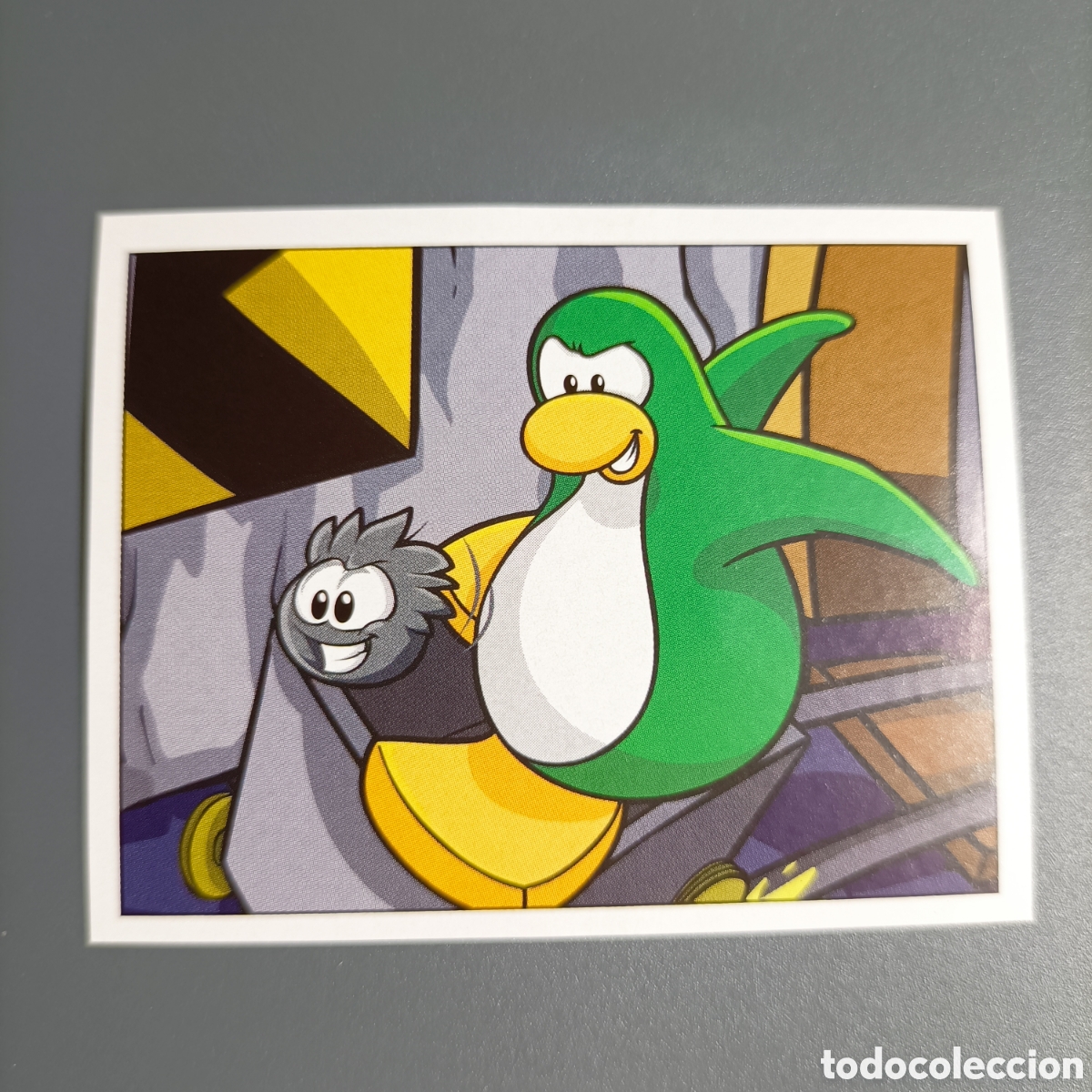 Coleccionismo cromos antiguos: Club Penguin Sticker Album Panini 2010-2011. №11