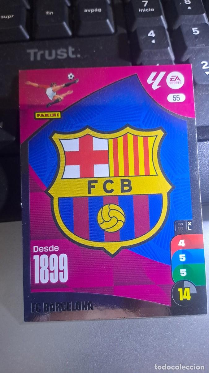 Coleccionismo cromos antiguos: ADRENALYN XL ESCUDO BARCELONA 55 CROMO LIGA 2024 2025 24 25 PANINI