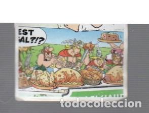 Coleccionismo cromos antiguos: AST&Eacute;RIX Y OB&Eacute;LIX. CROMO N&deg;90 EL &Aacute;LBUM DE CROMOS DE LOS VIAJES
