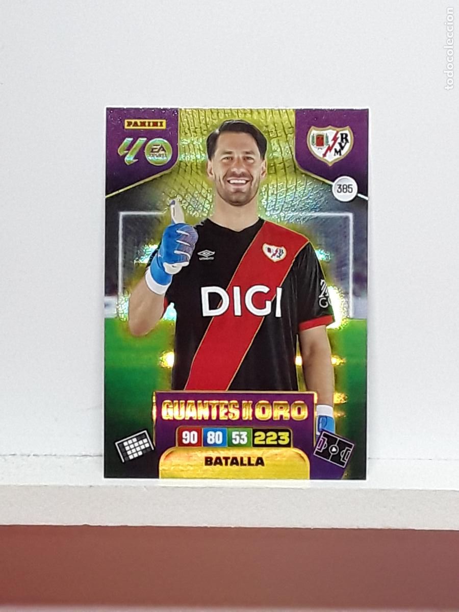 Coleccionismo cromos antiguos: ADRENALYN 2025 2026 25 26 ALBUM PANINI LIGA N 385 RAYO VALLECANO GUANTES DE ORO BATALLA