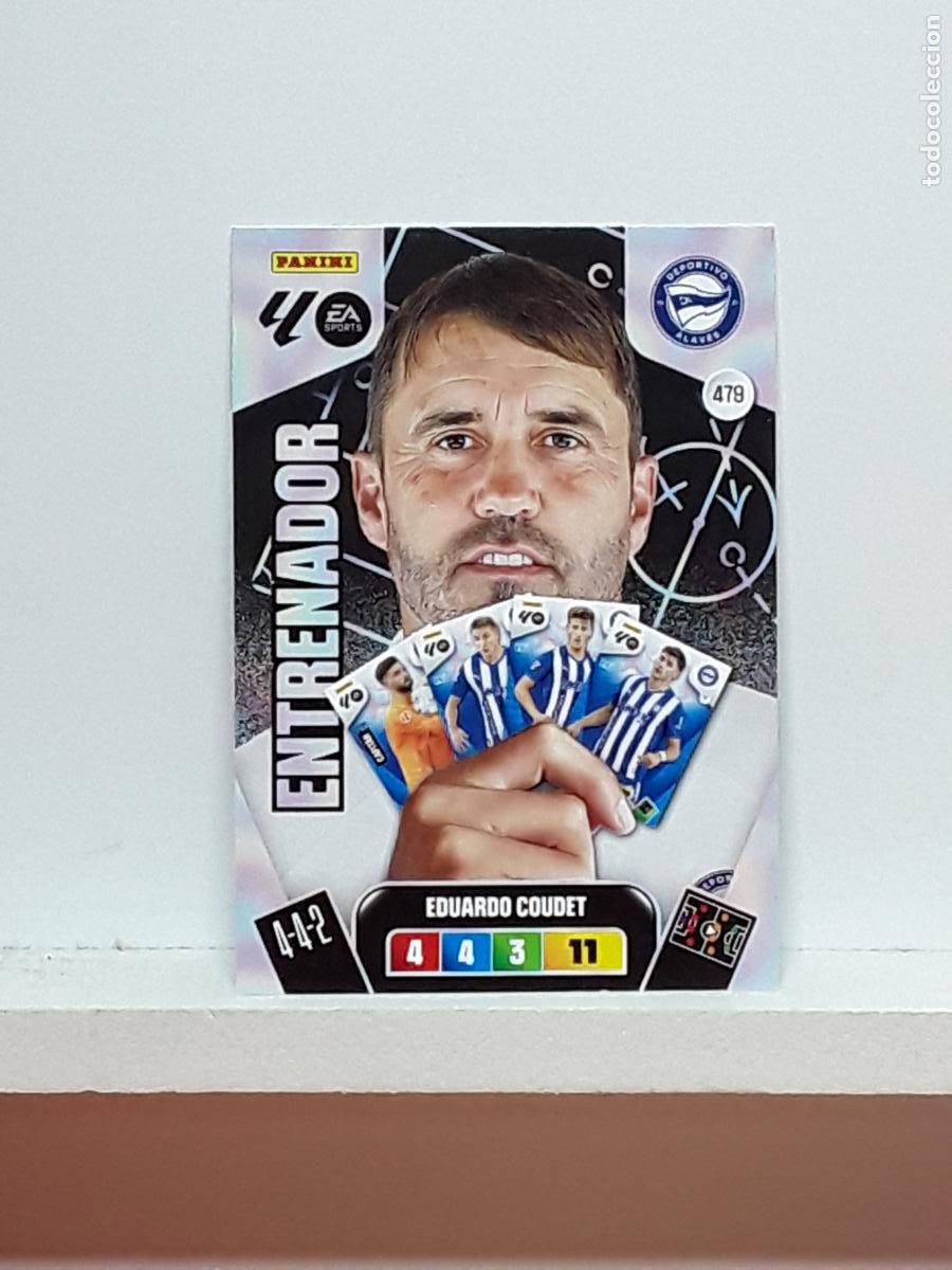 Coleccionismo cromos antiguos: ADRENALYN 2025 2026 25 26 ALBUM PANINI LIGA N 479 ALAVES ENTRENADOR EDUARDO COUDET