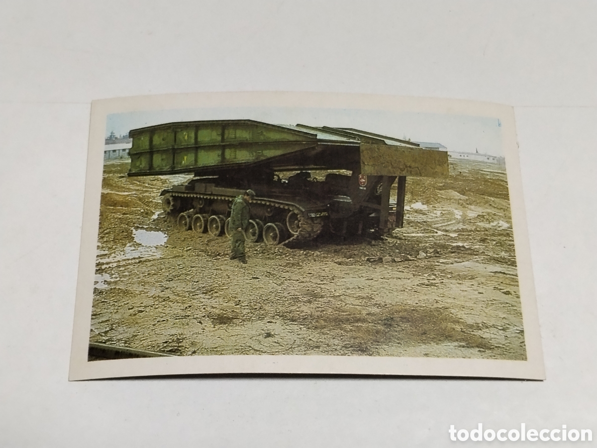 Coleccionismo cromos antiguos: Cromo Nuestros Ejercitos Veh&iacute;culo Lanza puentes M-60 AVLB
