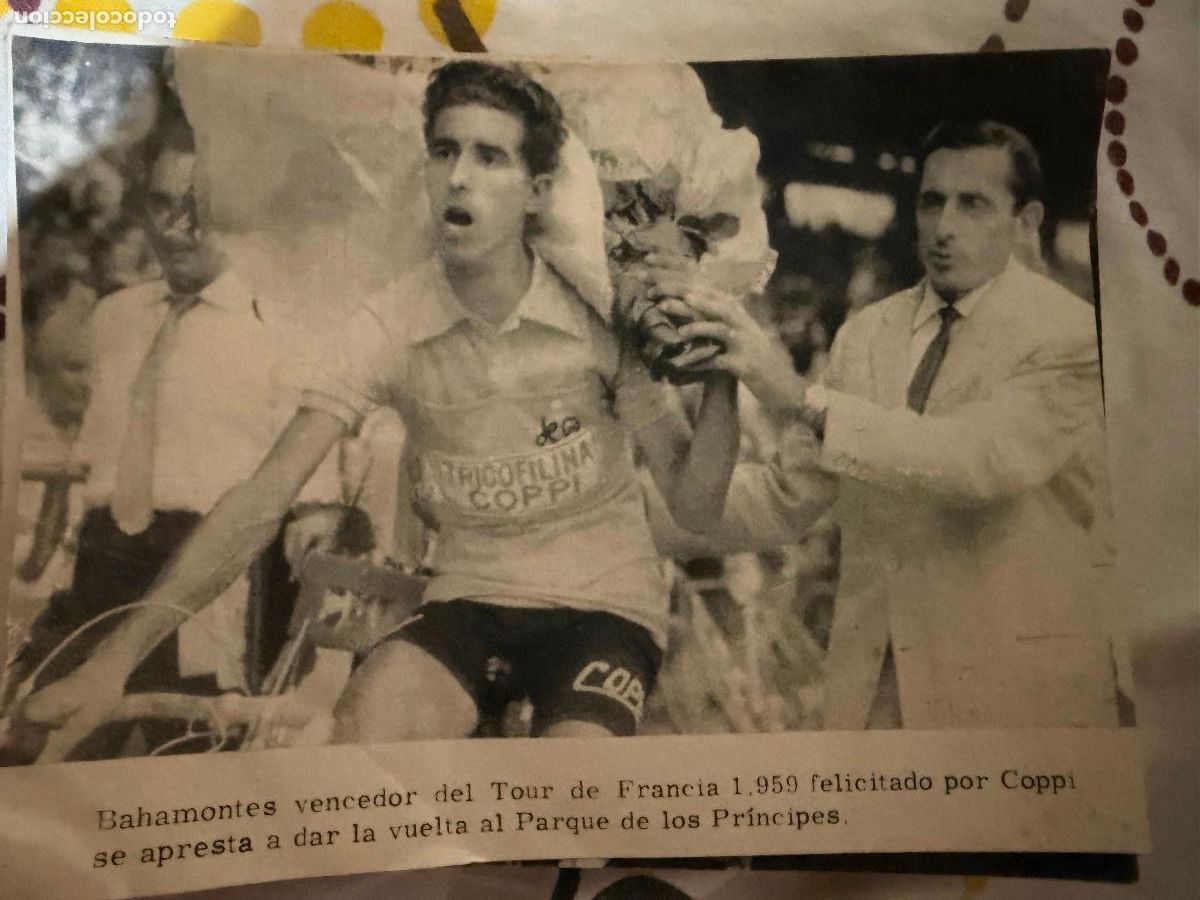 Coleccionismo cromos antiguos: Lote de recortes o cromos Federico Mart&iacute;n bahamontes tour 1959