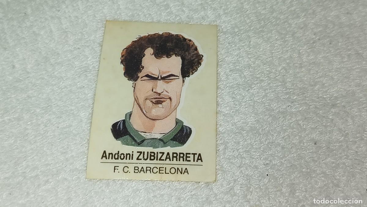 Coleccionismo cromos antiguos: BOLLYCAO : ANTIGUO CROMO N&ordm; 7 CARICATURAS DE FUTBOLISTAS FAMOSOS ZUBIZARRETA F.C BARCELONA A&Ntilde;OS 80